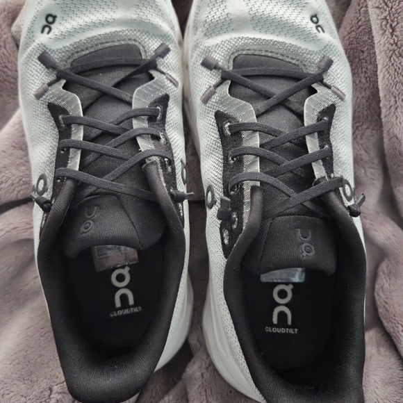 Women sneakers - Picture 3 of 5